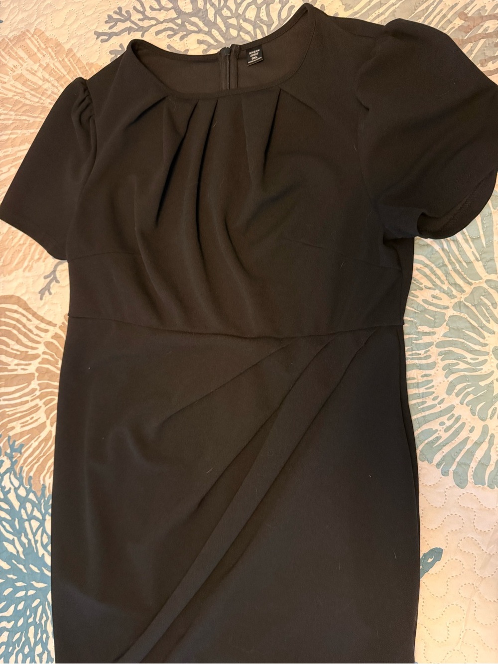 SHEIN Black Pleated Neck Midi Dress